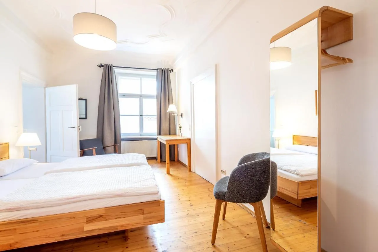 Gasthof Pension Goldenes Schiff Passau