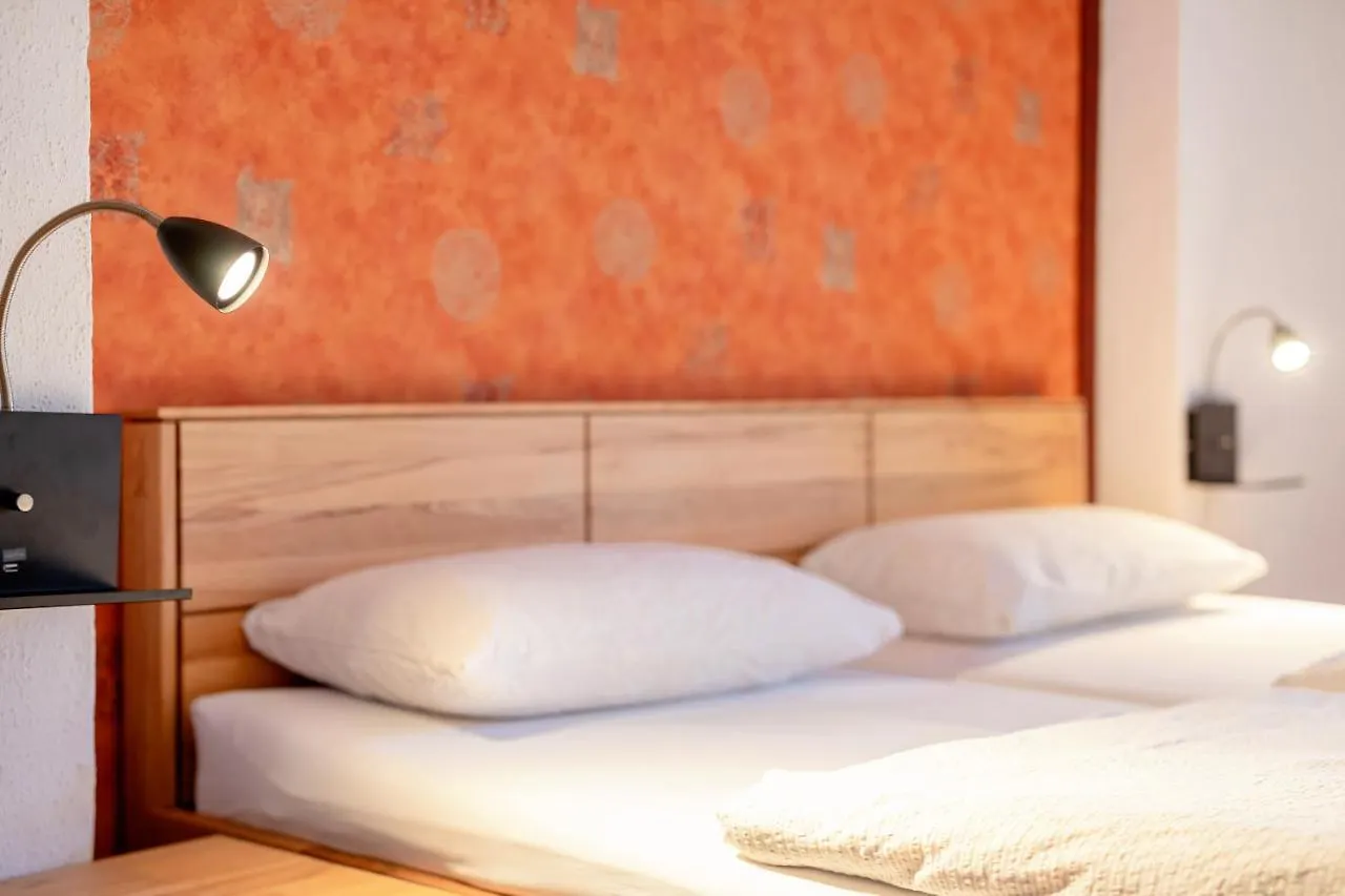 Pension Goldenes Schiff Passau 0*,